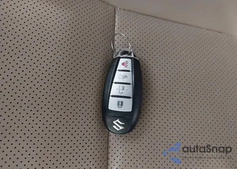 2011 Suzuki Kizashi Sport Sls z USA, uszkodzony, nr VIN JS2RE9A84B6110766